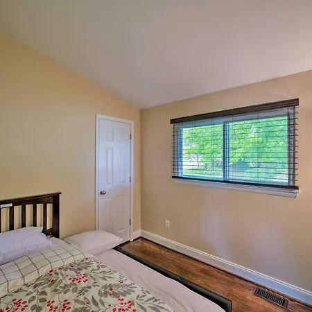 Escape To Our Cozy 3 Bed Rm 2 Bath Unit In Alexandria Va Villa Exterior photo