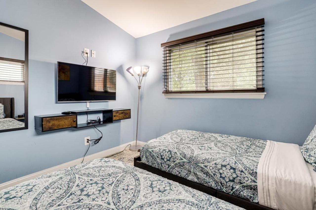 Holiday home Escape To Our Cozy 3 Bed Rm 2 Bath Unit In Va *