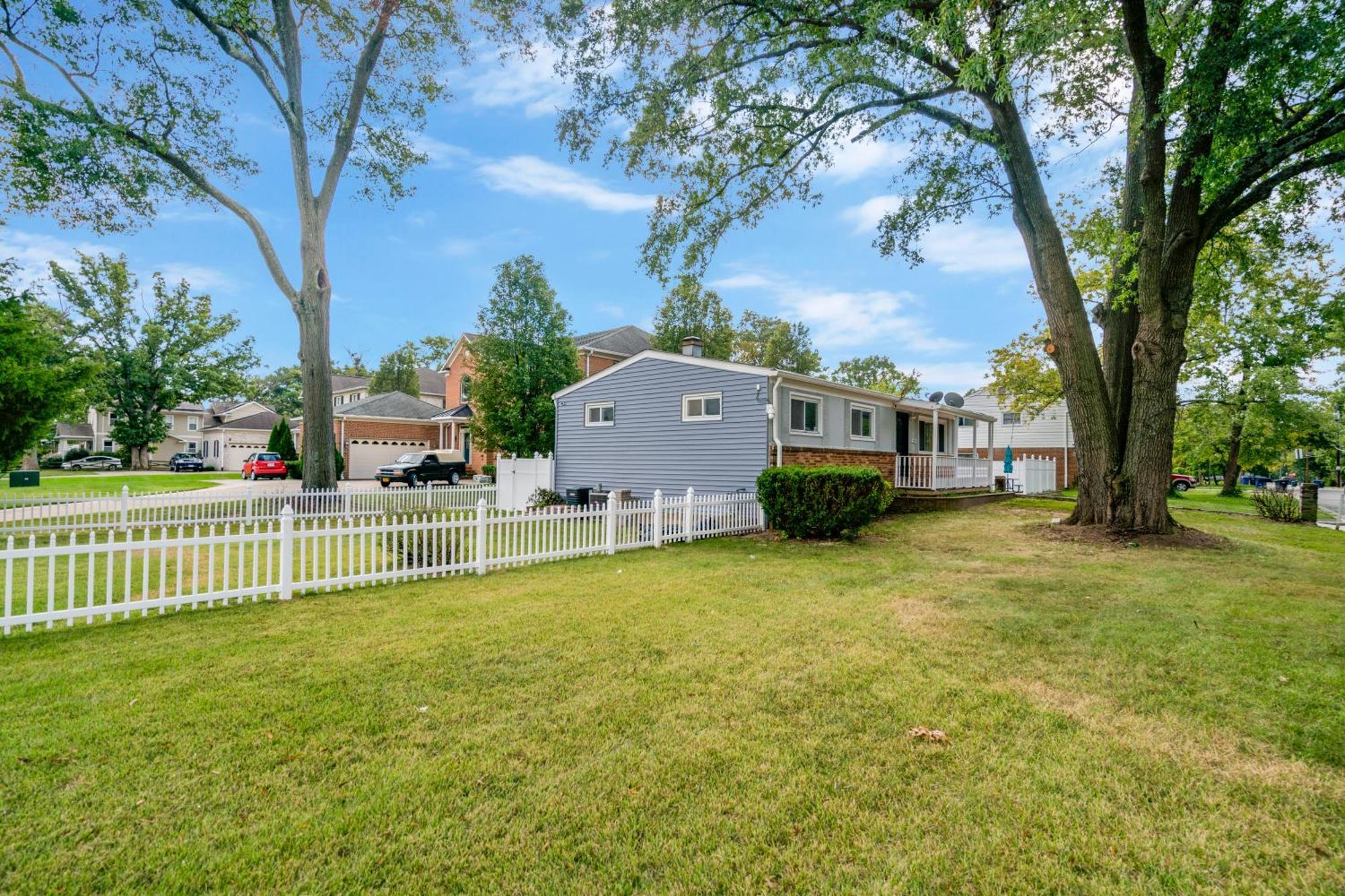 Escape To Our Cozy 3 Bed Rm 2 Bath Unit In Va Holiday home *